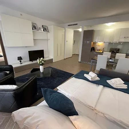 Smart Carrara Apartmens * Budapest